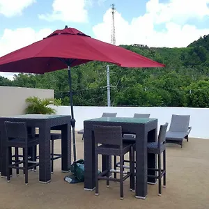 Apartment Fully Air-conditioned Front Penthouse, Naguabo